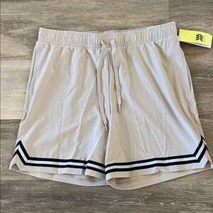 NWT All in Motion Men’s Basketball Shorts Tan Size M